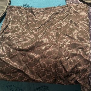 Large Gucci dust bag